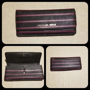 Michael Kors wallet